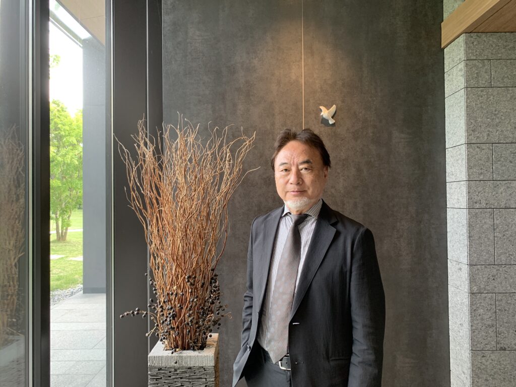 町谷